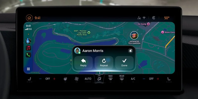CarPlay 在 iOS 27 上的官方介绍页配图。