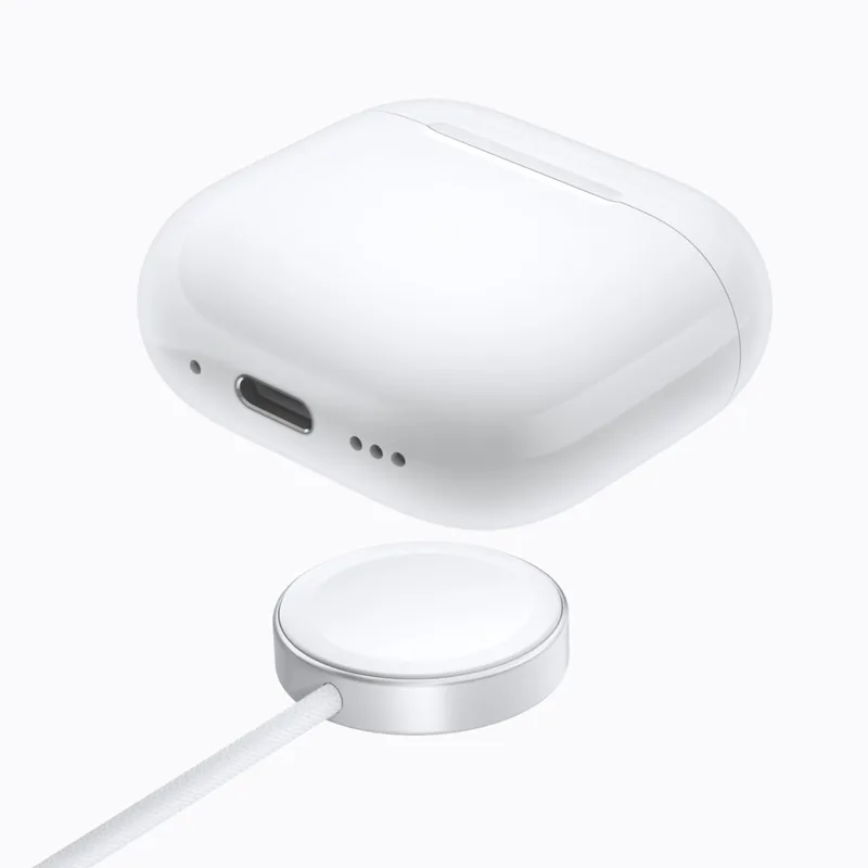 AirPods 5 无线充电盒官方图