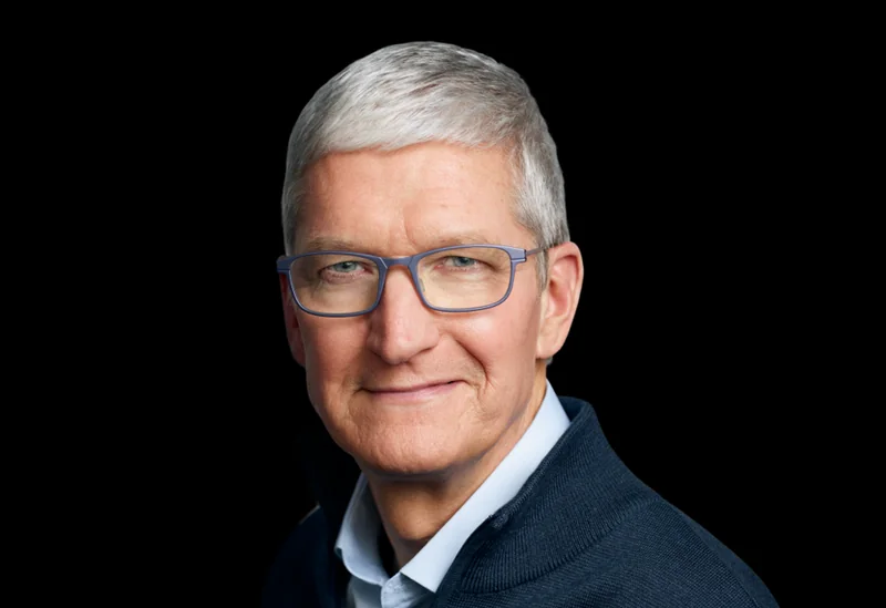 苹果官网 leadership 页的 Tim Cook 官方照