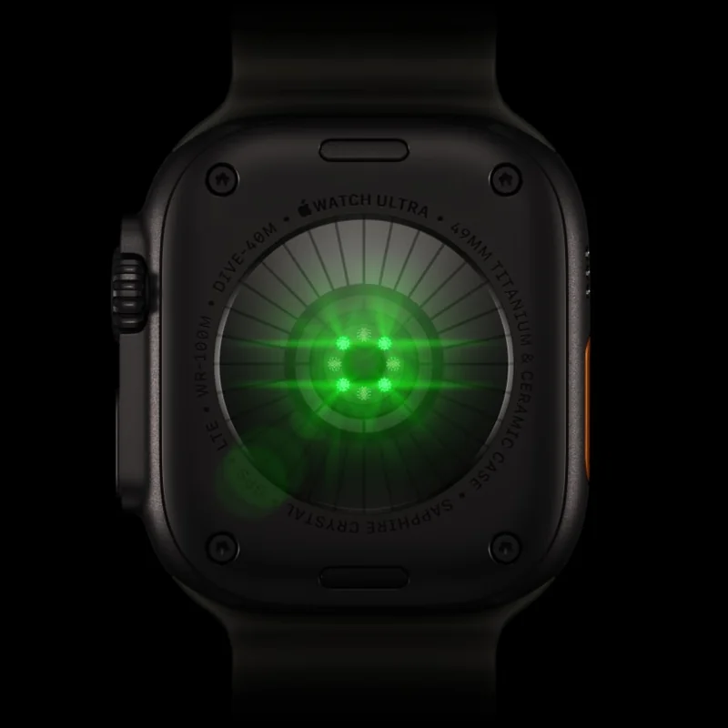Apple Watch Ultra 4 健康感测系统进行心率监测的示意画面