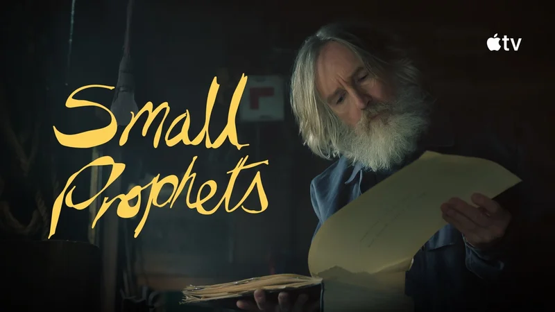 Small Prophets 官方主视觉，Michael Palin 饰演的 Brian 在工具棚里查看一份古老配方，画面带有 Small Prophets 字标与 Apple TV 标志