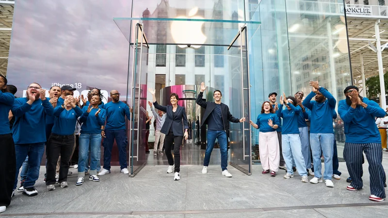 Apple 零售店现场官方场景