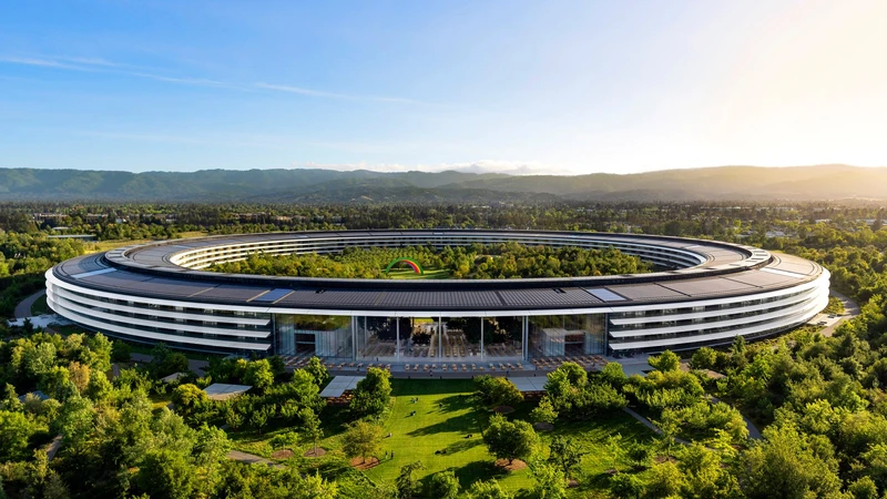 俯瞰苹果总部 Apple Park 环形园区实景展示硬件与显示管理架构调整